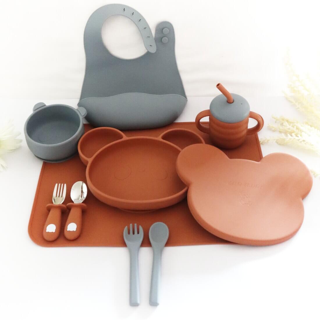 Σετ Φαγητού “Panda with 3 sections plate με καπάκι” από σιλικόνη με αντιολισθητική βάση (10 τμχ)