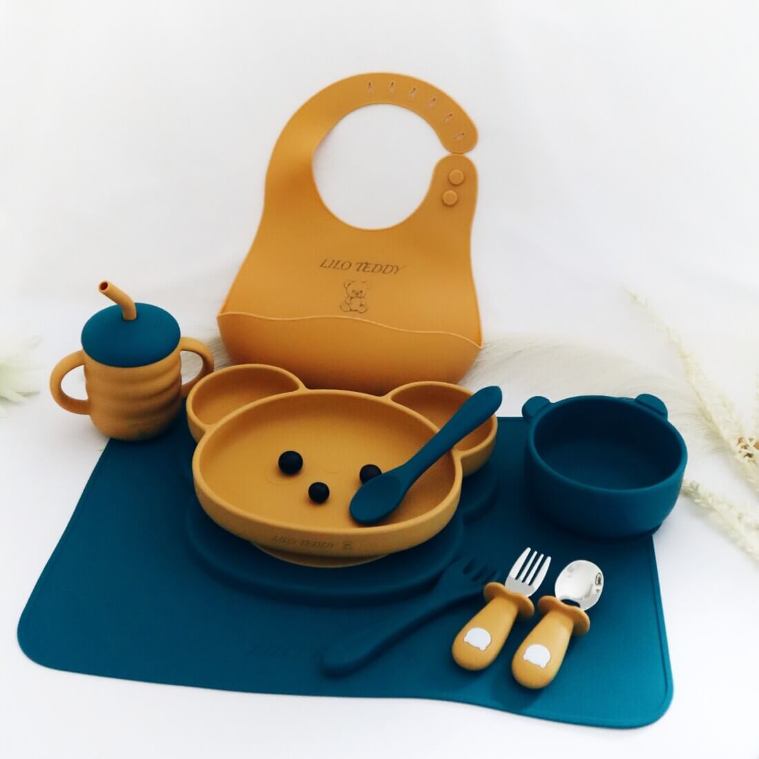 Σετ Φαγητού "Panda with 3 sections plate με καπάκι" από σιλικόνη με αντιολισθητική βάση (10 τμχ) Σετ Φαγητού "Panda with 3 sections plate με καπάκι" από σιλικόνη με αντιολισθητική βάση (10 τμχ)