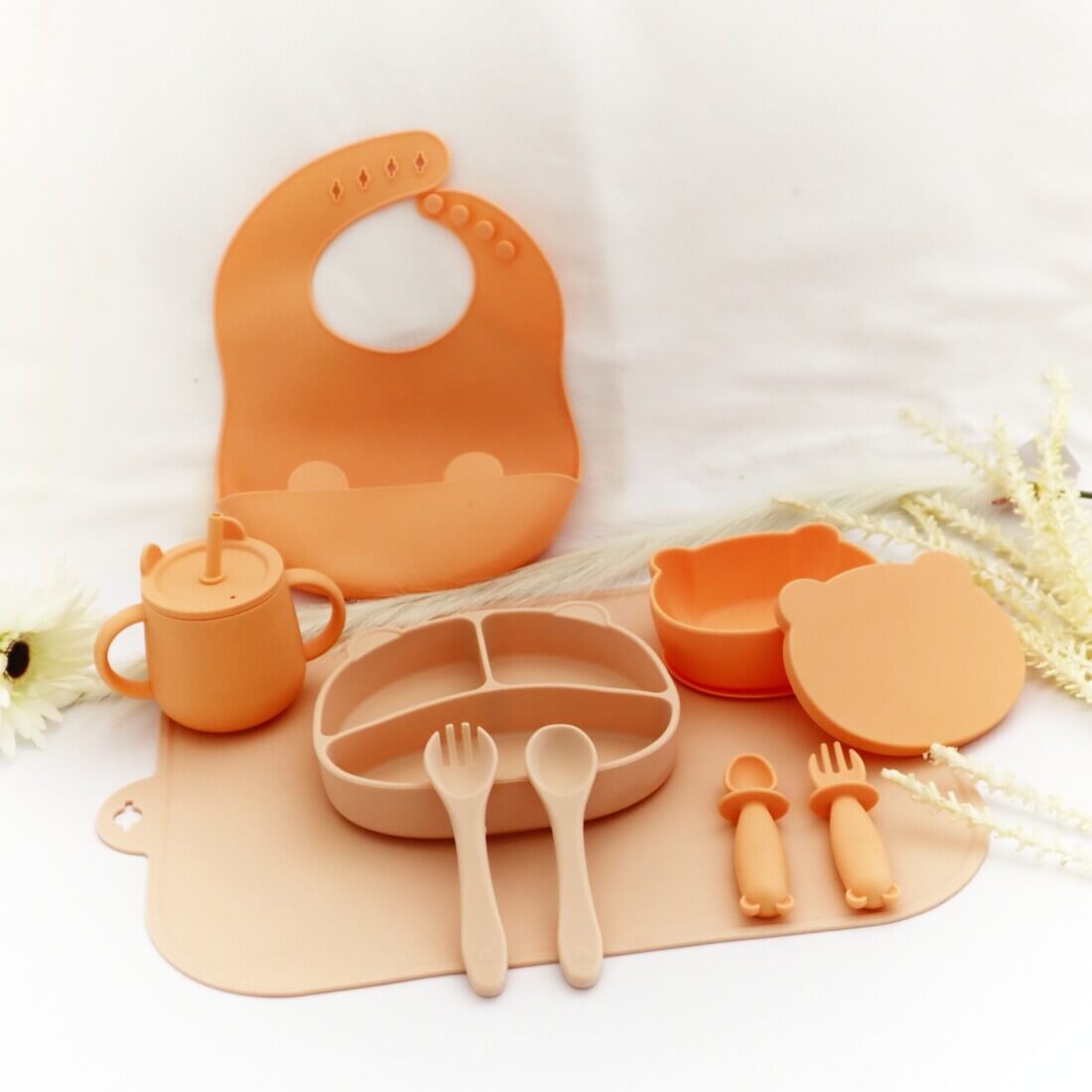 Σετ Φαγητού "Bear με καπάκι" από σιλικόνη με αντιολισθητική βάση (10τμχ)