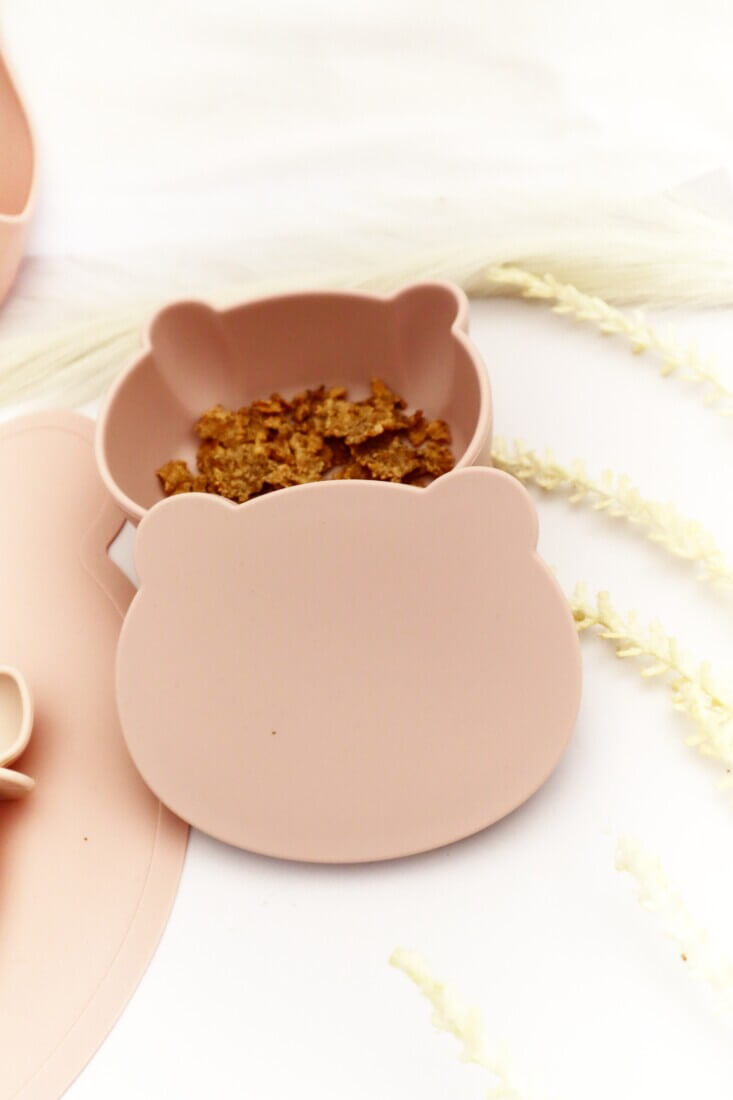 Σετ Φαγητού Bear με καπάκι από σιλικόνη με αντιολισθητική βάση (10τμχ)9 Σετ Φαγητού "Bear με καπάκι" από σιλικόνη με αντιολισθητική βάση (10τμχ)