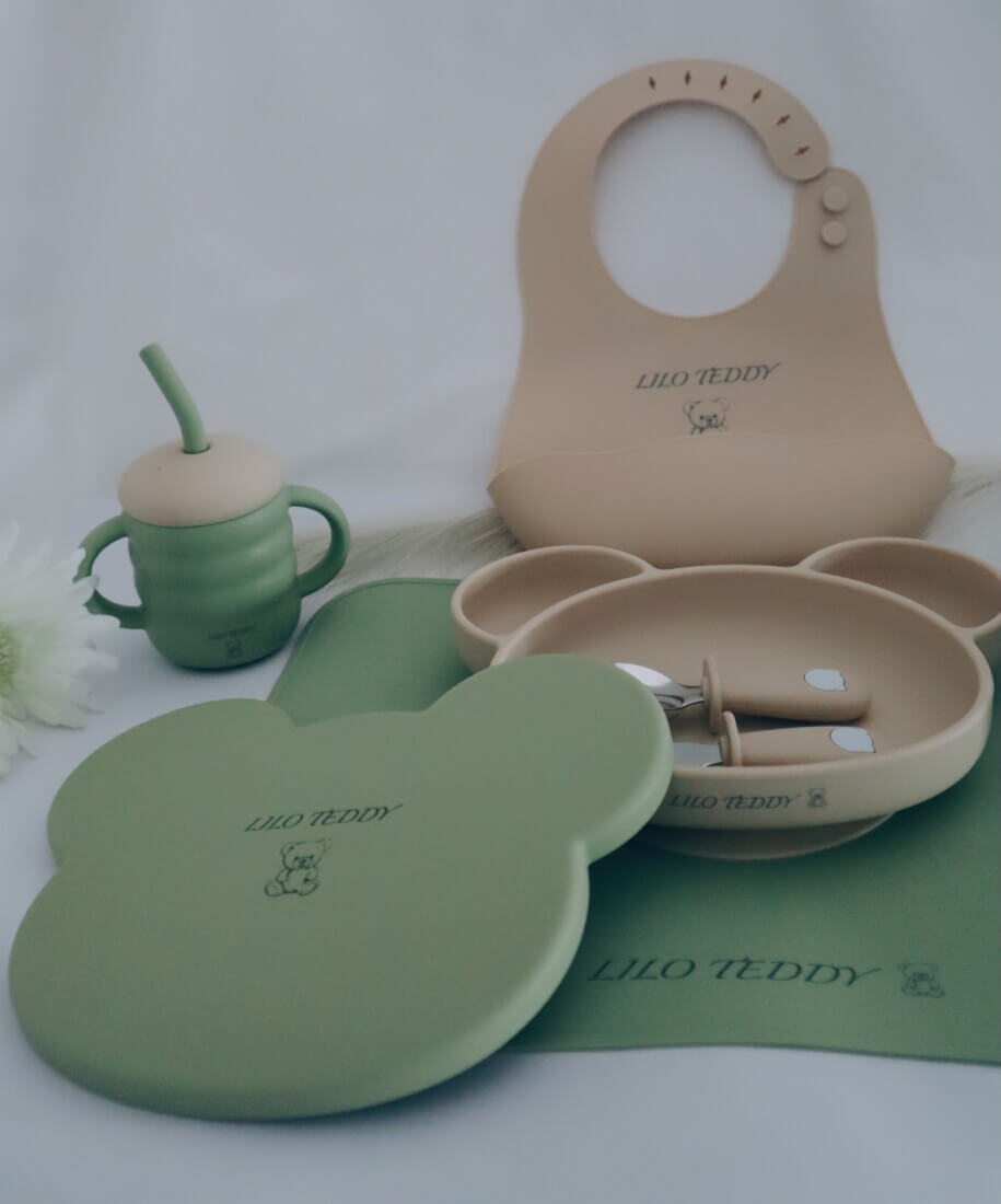 Σετ Φαγητού Panda with 3 sections plate με καπάκι από σιλικόνη με αντιολισθητική βάση (10 τμχ)25 Σετ Φαγητού "Panda with 3 sections plate με καπάκι" από σιλικόνη με αντιολισθητική βάση (10 τμχ)