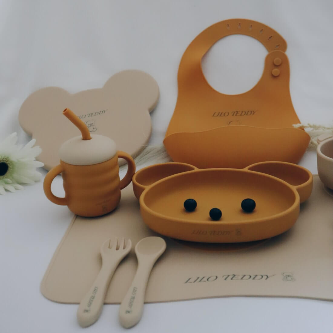 Σετ Φαγητού Panda with 3 sections plate με καπάκι από σιλικόνη με αντιολισθητική βάση (10 τμχ)29 Σετ Φαγητού "Panda with 3 sections plate με καπάκι" από σιλικόνη με αντιολισθητική βάση (10 τμχ)